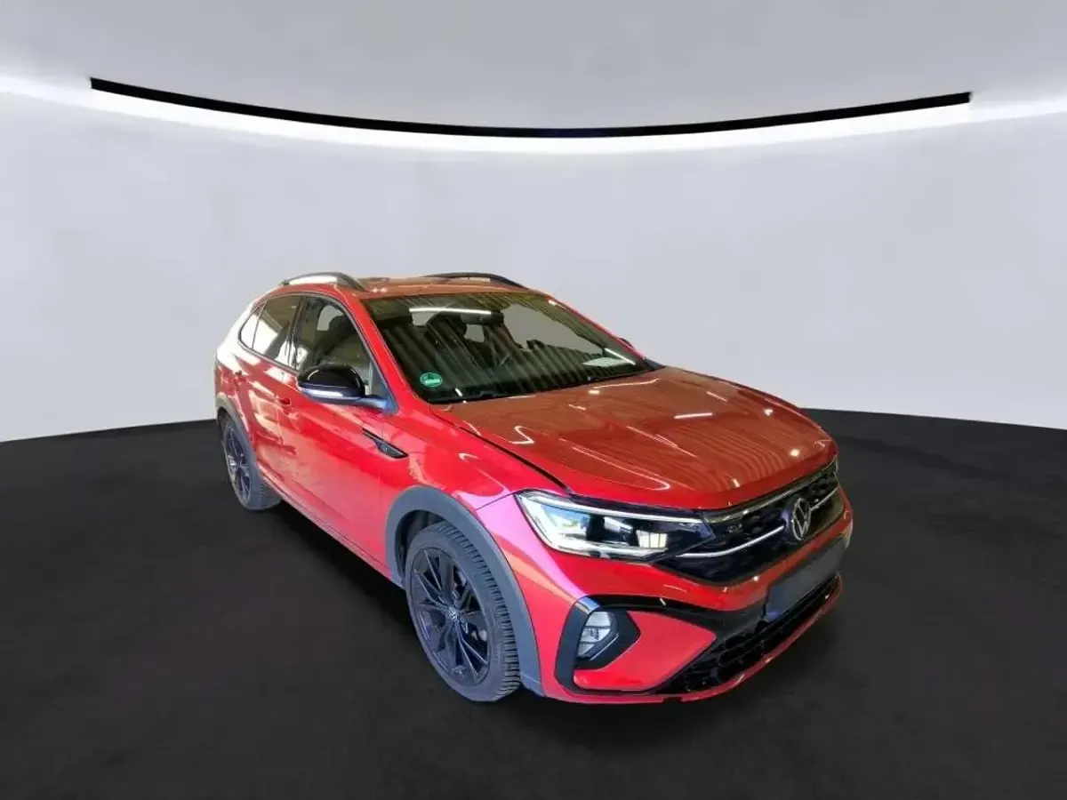 Gebraucht VW Taigo R-line 110 PS (80 kW) 2022 Kings red metallic SUV