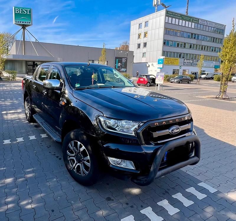Gebraucht Ford Ranger XLT 160 PS (117 kW) 2017 Andere farben Pickup