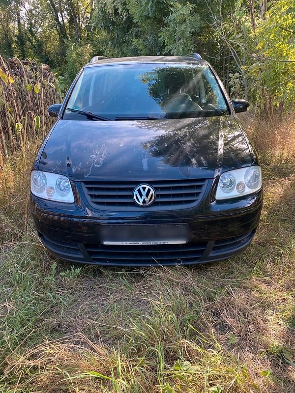Schwarz Gebraucht 2005 VW Touran Van / Kleinbus | 1.600 € (Fairer Preis) - Bild 1/4