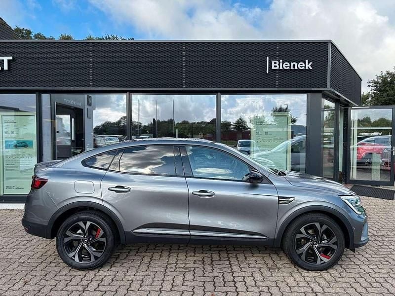 Grau Gebraucht 2022 Renault Arkana R.S. SUV | 23.950 € (Fairer Preis) - Bild 1/4
