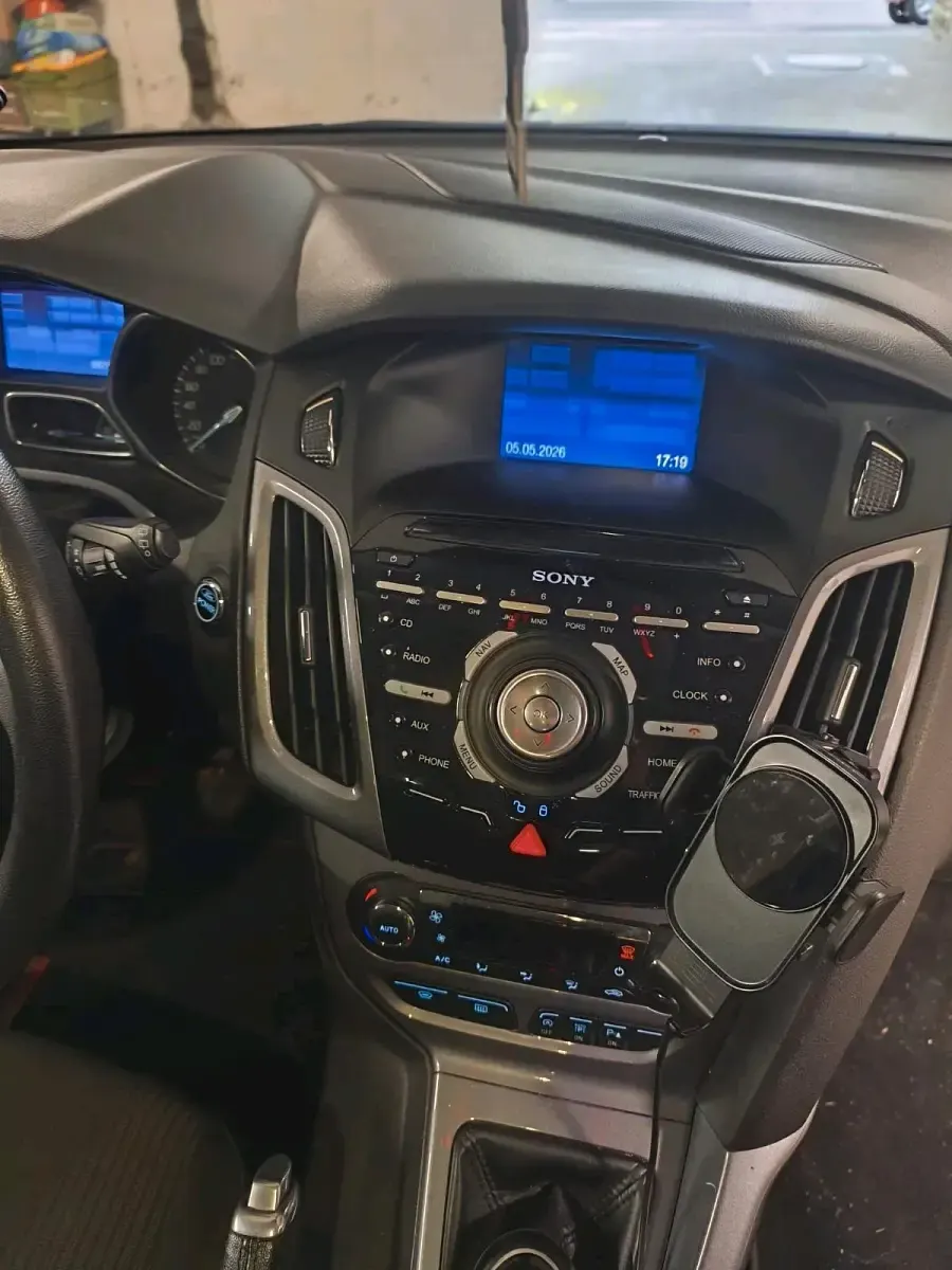 Gebraucht Ford Focus 125 PS (91 kW) 2013 Schwarz Kombi