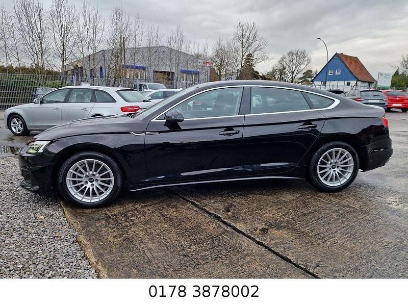 Gebraucht Audi A5 Sportback 163 PS (119 kW) 2022 Schwarz Kleinwagen
