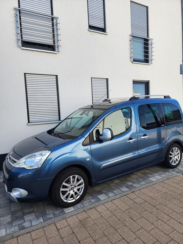 Blau Gebraucht 2011 Citroën Berlingo Van / Kleinbus | 5.800 € (Fairer Preis) - Bild 1/4