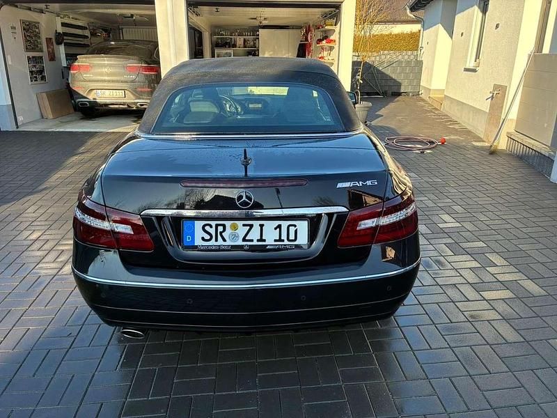 Gebraucht Mercedes E220 Elegance 170 PS (125 kW) 2011 Cabrio