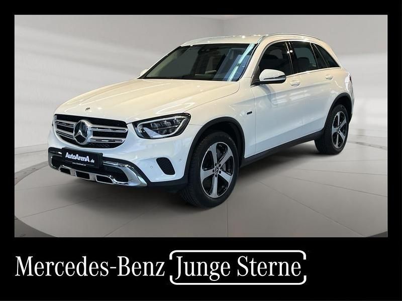 Weiß Gebraucht 2021 Mercedes GLC300e SUV | 30.535 € (Guter Preis) - Bild 1/4