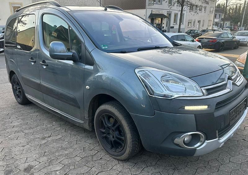 Gebraucht Citroën Berlingo 114 PS (83 kW) 2013 Grau Van / Kleinbus