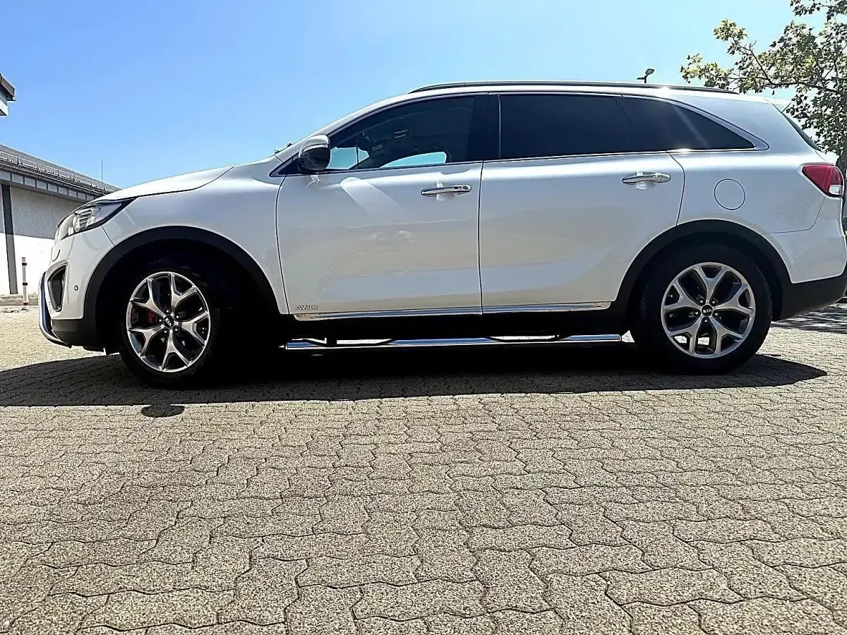 Gebraucht Kia Sorento 200 PS (147 kW) 2016 Weiß SUV