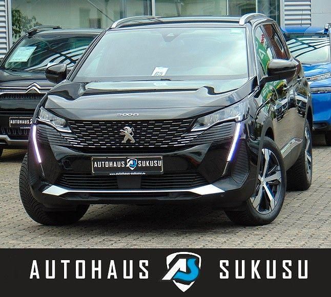 Lackierung schwarz perla nera/ Gebraucht 2024 Peugeot 5008 Allure Van / Kleinbus | 27.990 € (Fairer Preis) - Bild 1/4