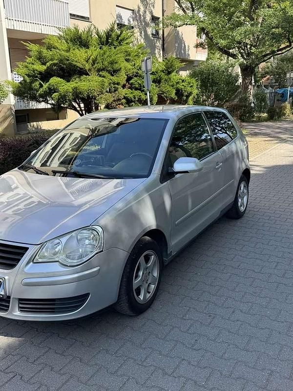 Gebraucht 2009 VW Polo Comfortline Limousine | 3.699 € (Fairer Preis) - Bild 1/4
