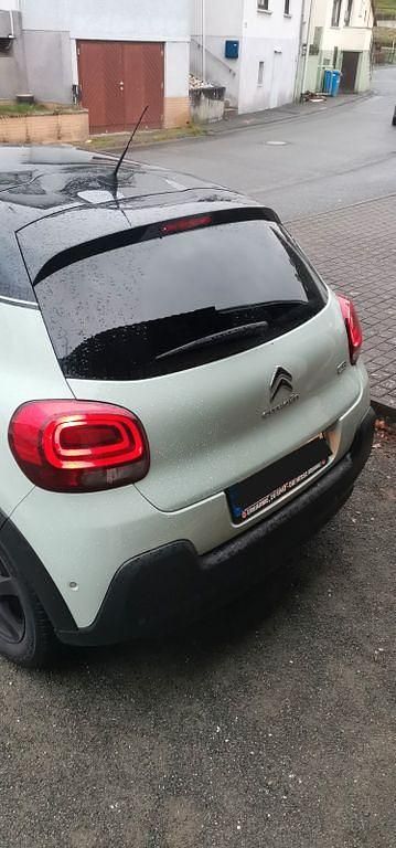 Gebraucht Citroën C3 Feel 110 PS (80 kW) 2018 Grün Kleinwagen