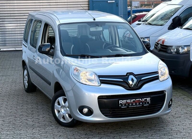 Grau Gebraucht 2015 Renault Kangoo Happy Family Van / Kleinbus | 11.980 € (Etwas zu teuer) - Bild 1/4