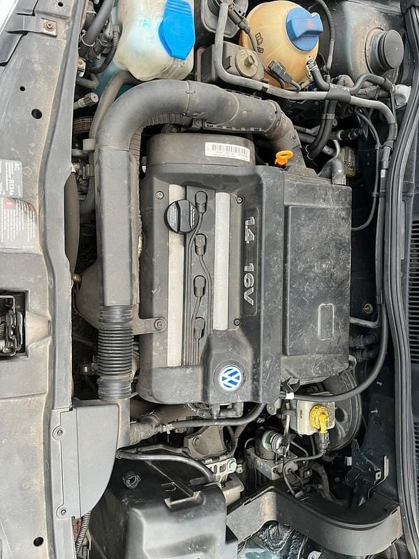 Gebraucht VW Golf IV 75 PS (55 kW) 2001 Grün Kleinwagen