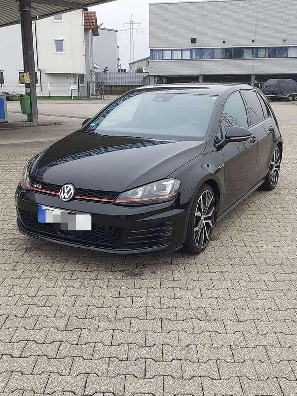 Schwarz Gebraucht 2016 VW Golf VII GTI Limousine | 14.980 € (Guter Preis) - Bild 1/4