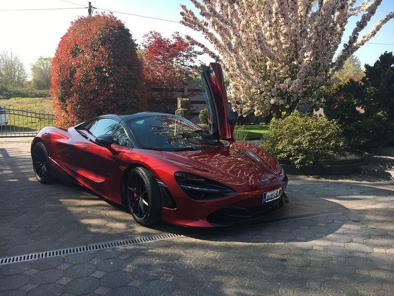 Gebraucht McLaren 720S 721 PS (530 kW) 2019 Rot Cabrio