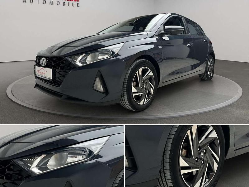 Gebraucht Hyundai i20 Select 101 PS (74 kW) 2021 Grau Kleinwagen