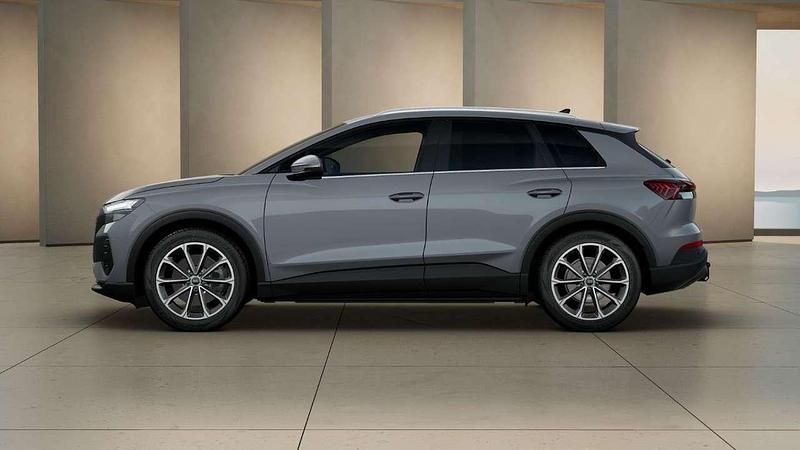 Gebraucht Audi Q4 e-tron Ambiente 210 kW (286 PS) 2025 Kieselgrau SUV