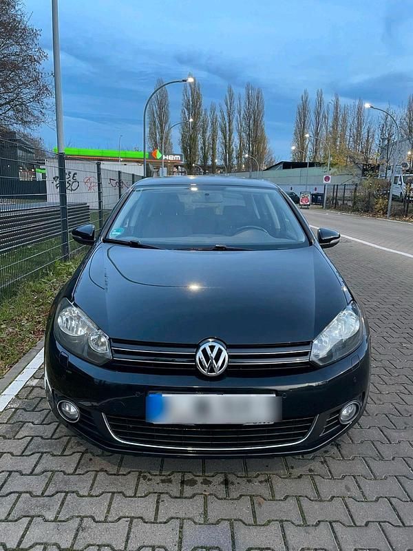 Schwarz Gebraucht 2009 VW Golf VI Limousine | 5.300 € (Fairer Preis) - Bild 1/4