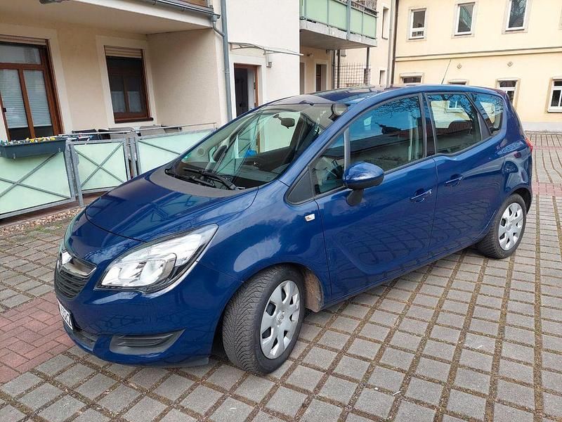 Gebraucht Opel Meriva Edition 101 PS (74 kW) 2014 Blau Van / Kleinbus