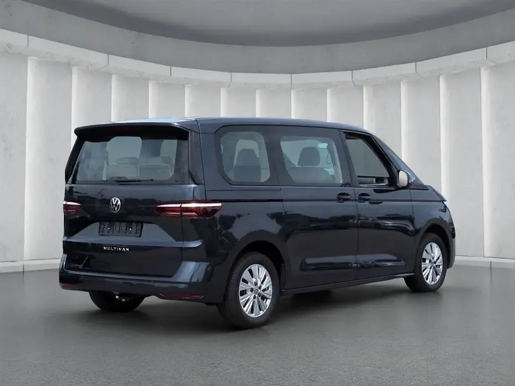 Gebraucht VW Multivan Life 204 PS (150 kW) 2025 Blau Van / Kleinbus