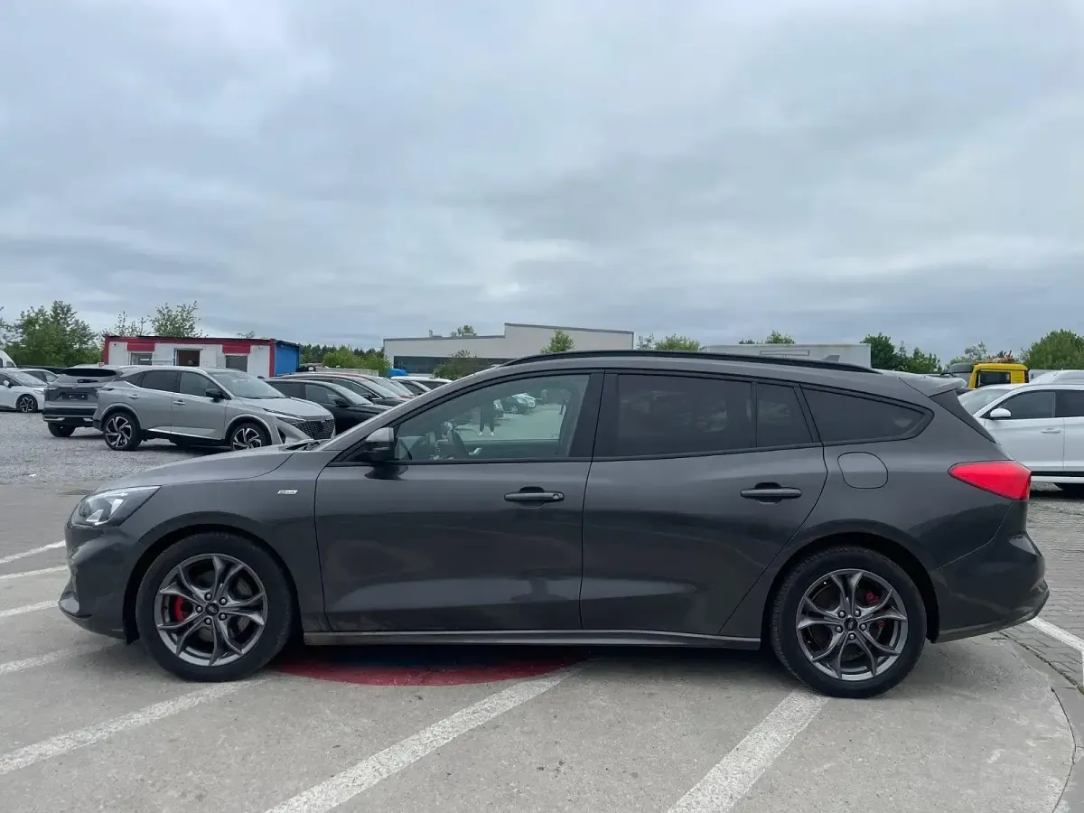 Usata Ford Focus ST-Line X 150 CV (110 kW) 2022 Grigio Station wagon