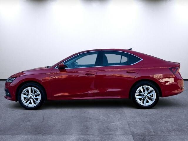 Gebraucht Skoda Octavia Style 150 PS (110 kW) 2023 Rot Limousine