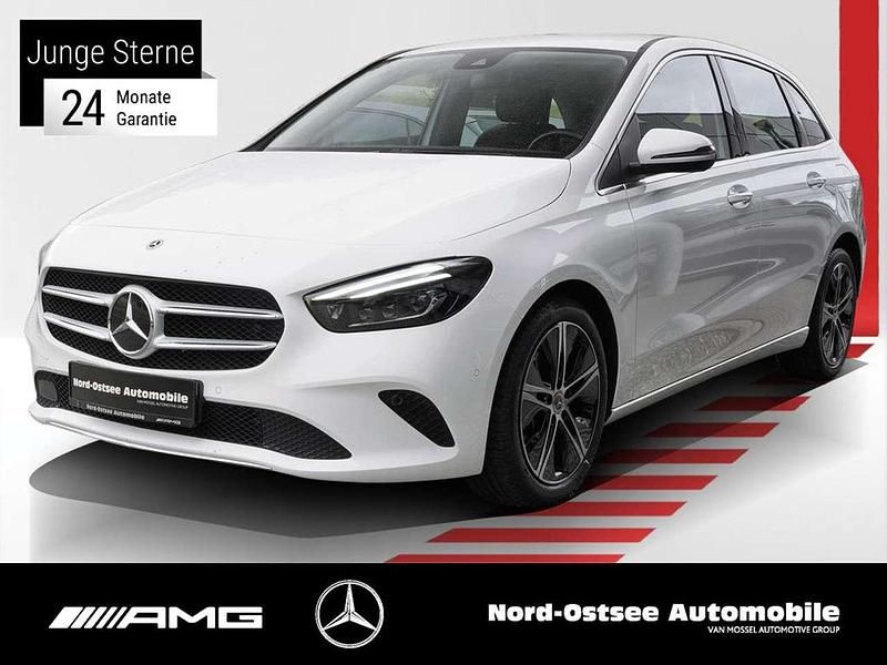 Unilack polarweiß Gebraucht 2021 Mercedes B200 Progressive Van / Kleinbus | 26.790 € (Fairer Preis) - Bild 1/4