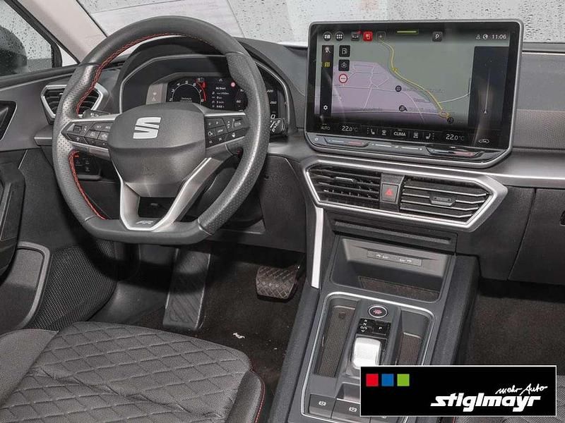 Gebraucht Seat Leon FR-Line 150 PS (110 kW) 2025 Nevada weiss Kombi