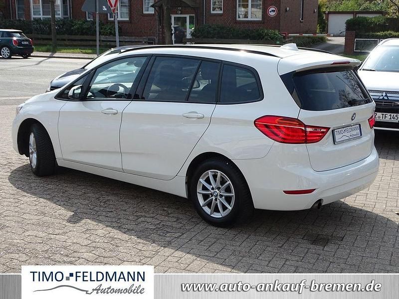 Gebraucht BMW 218 Gran Tourer Advantage 140 PS (102 kW) 2017 Alpinweiss iii Van / Kleinbus