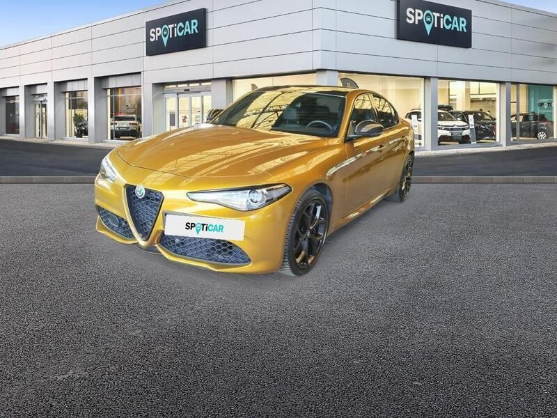 Orange Gebraucht 2022 Alfa Romeo Giulia Limousine | 36.580 € (Guter Preis) - Bild 1/3
