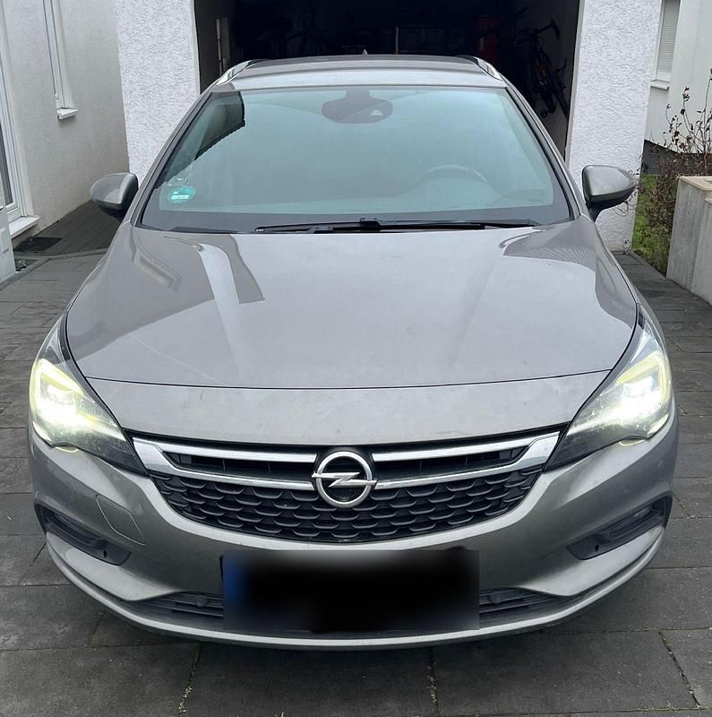 Gebraucht Opel Astra 136 PS (100 kW) 2016 Braun Kombi