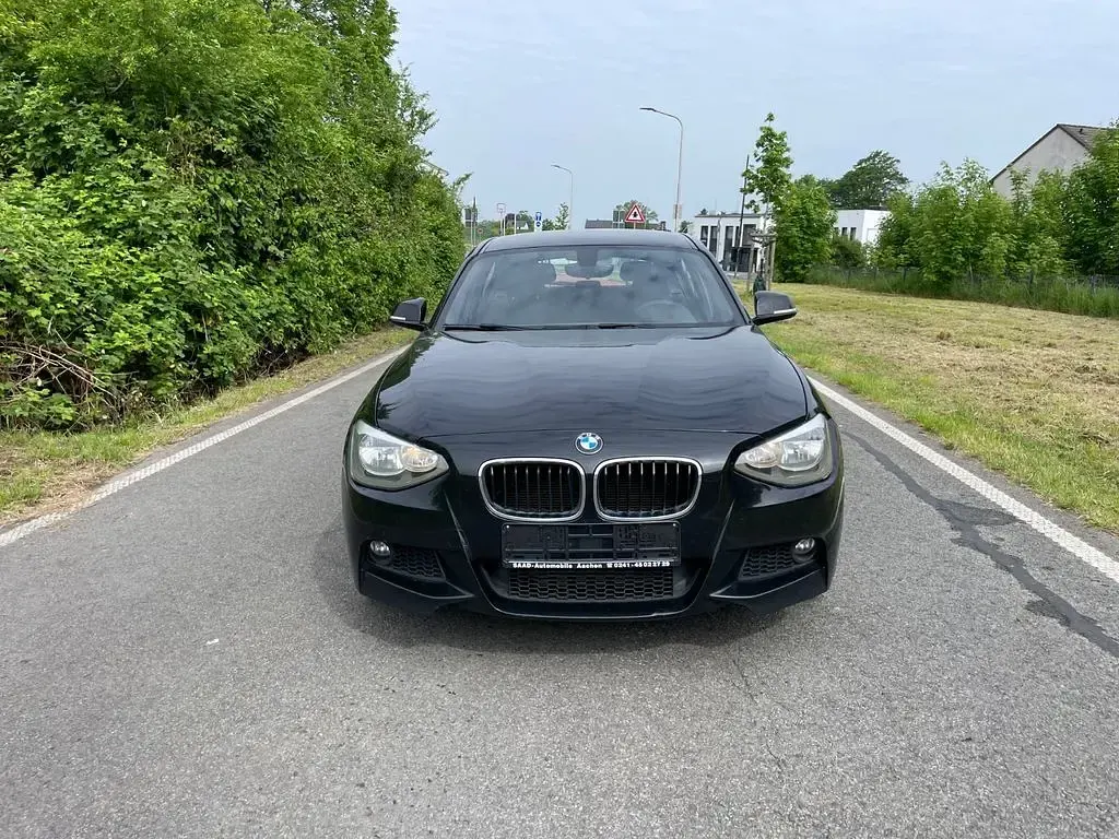 Gebraucht BMW 114 M Sport 95 PS (69 kW) 2014 Schwarz Kleinwagen