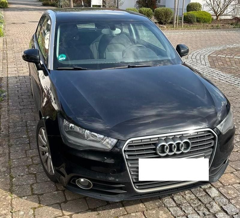 Gebraucht Audi A1 Ambition 105 PS (77 kW) 2012 Schwarz Kleinwagen
