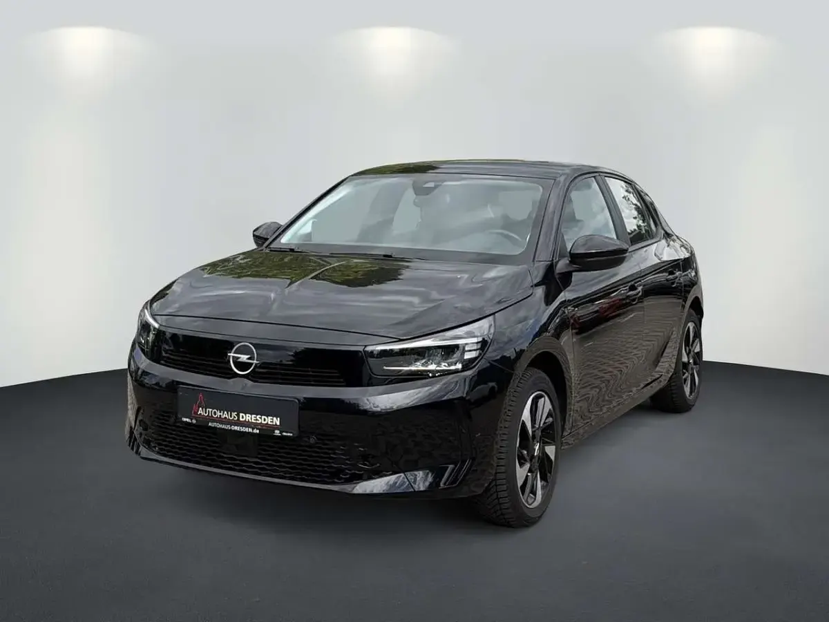 Usado Opel Corsa-e Edition 100 kW (136 HP) 2023 Preto Citadino