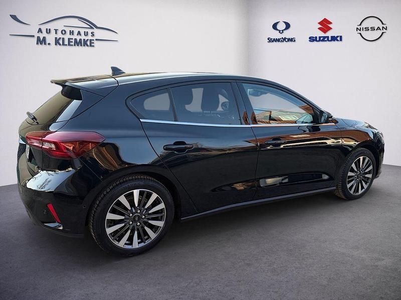 Gebraucht Ford Focus Titanium X 120 PS (88 kW) 2023 Schwarz Limousine
