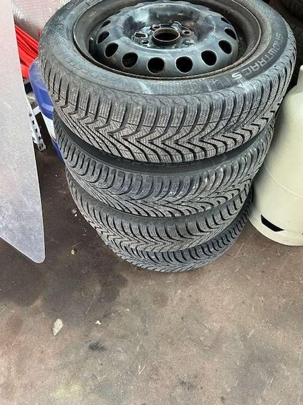 Gebraucht Citroën C1 68 PS (50 kW) 2010 Rot Kleinwagen