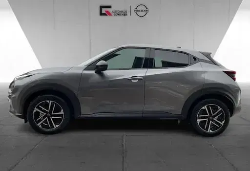 Gebraucht Nissan Juke N-Connecta 143 PS (105 kW) 2025 Grau SUV