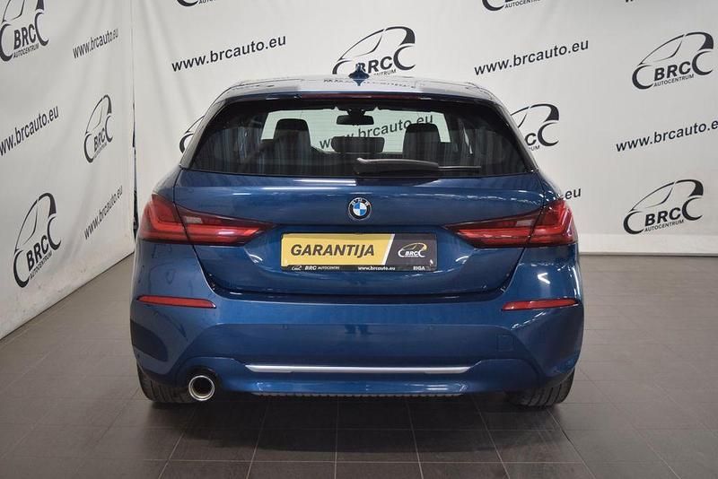 Gebraucht BMW 116 Luxury Line 109 PS (80 kW) 2021 Blau Kleinwagen
