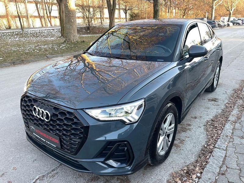 Gebraucht Audi Q3 Sportback Sport 150 PS (110 kW) 2022 Nanograu SUV