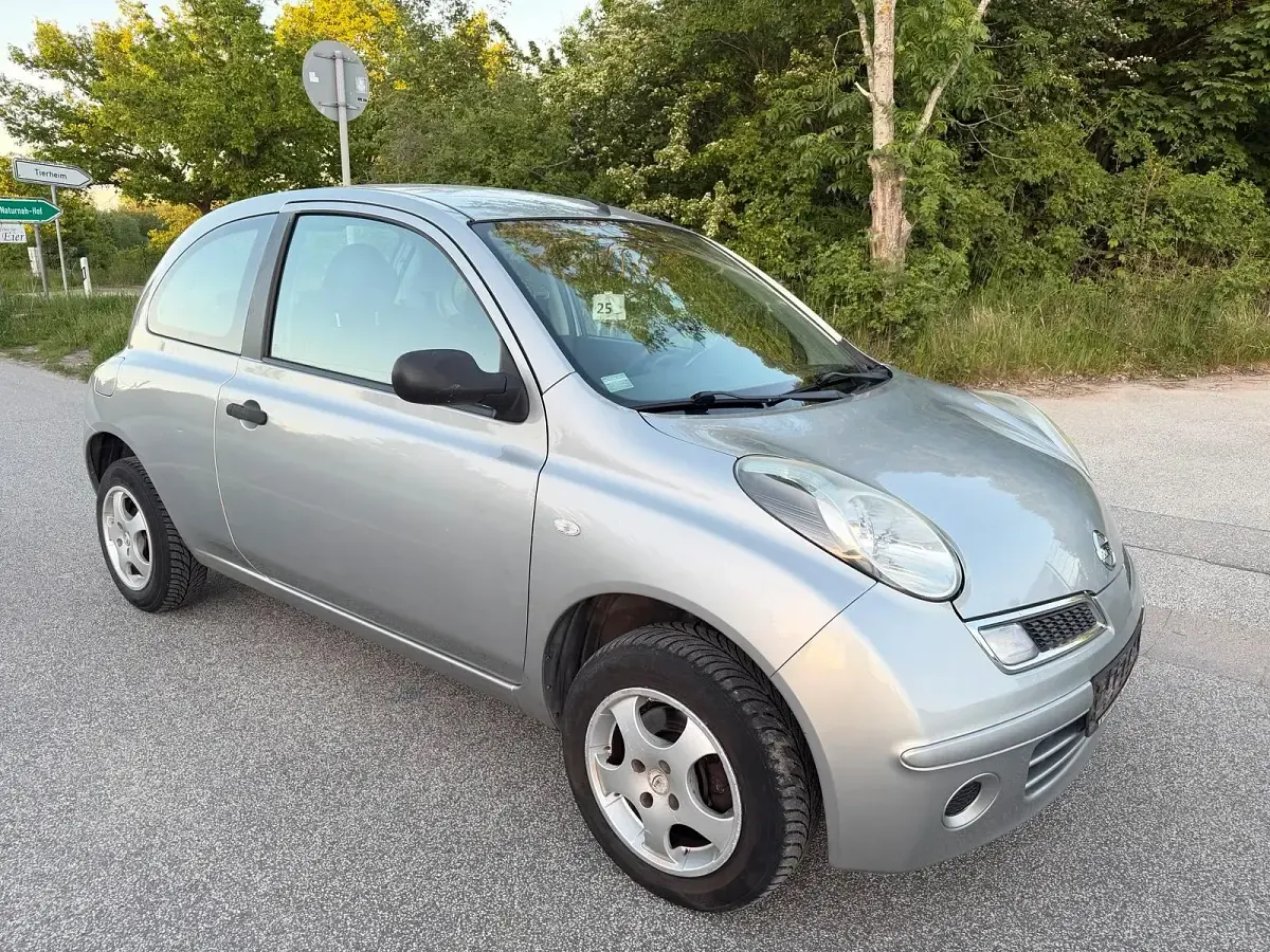 Gebraucht Nissan Micra Pure 65 PS (47 kW) 2009 Silber Kleinwagen
