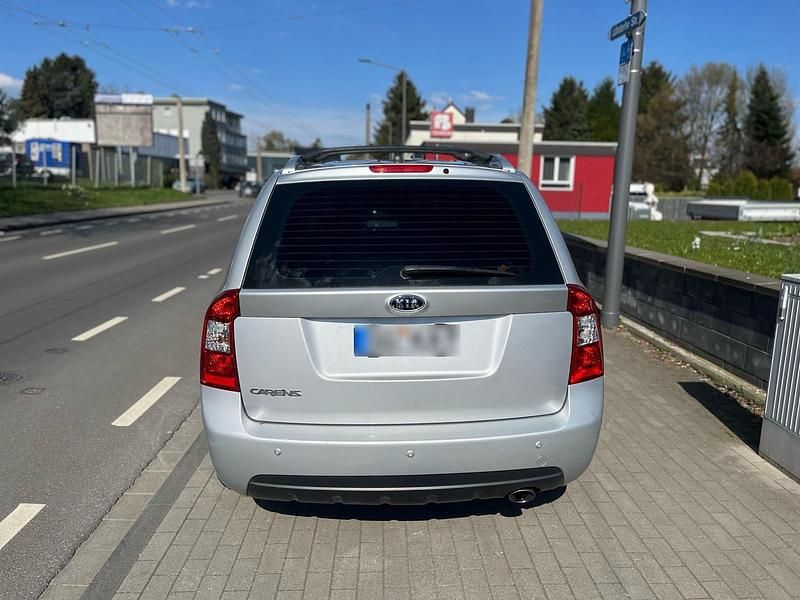 Brugt Kia Carens 150 HK (110 kW) 2008 Grå MPV