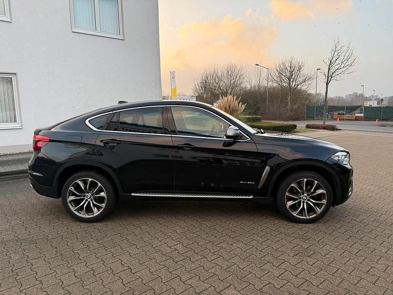 Second-hand BMW X6 258 CP (189 kW) 2017 Negru SUV