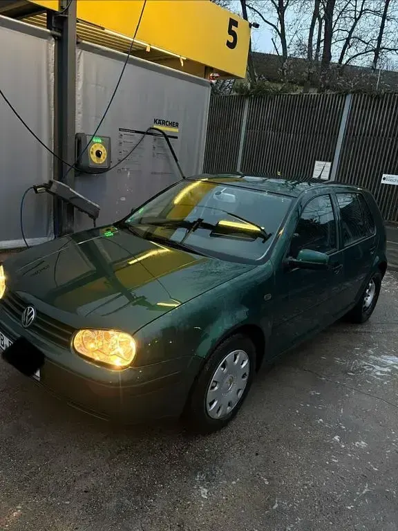 Brugt VW Golf III Basis 101 HK (74 kW) 1999 Grøn Sedan