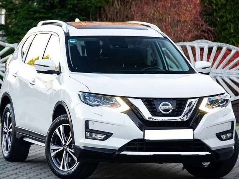 Weiß Gebraucht 2018 Nissan X-Trail Tekna SUV | 15.500 € (Fairer Preis) - Bild 1/4