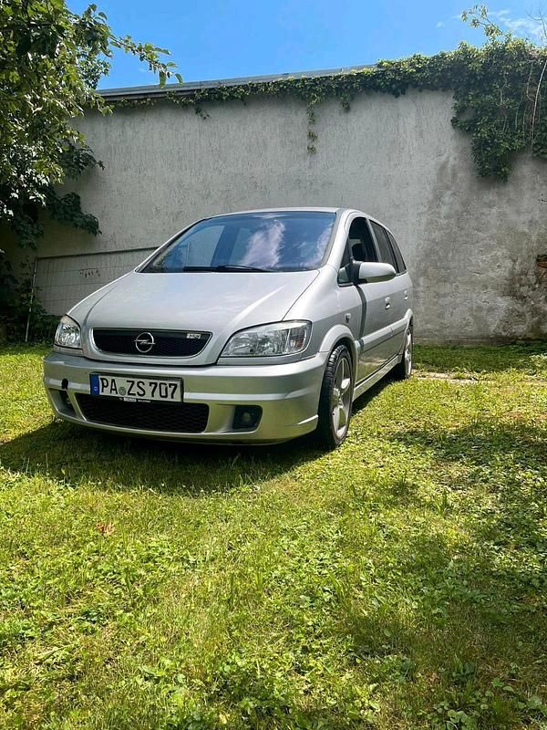 Silber Gebraucht 2003 Opel Zafira OPC Van / Kleinbus | 1.999 € (Fairer Preis) - Bild 1/4