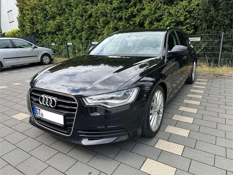 Schwarz Gebraucht 2013 Audi A6 Ambiente Kombi | 14.700 € (Fairer Preis) - Bild 1/4