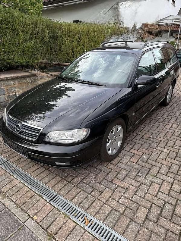 Gebraucht Opel Omega Sport 144 PS (105 kW) 2002 Kombi