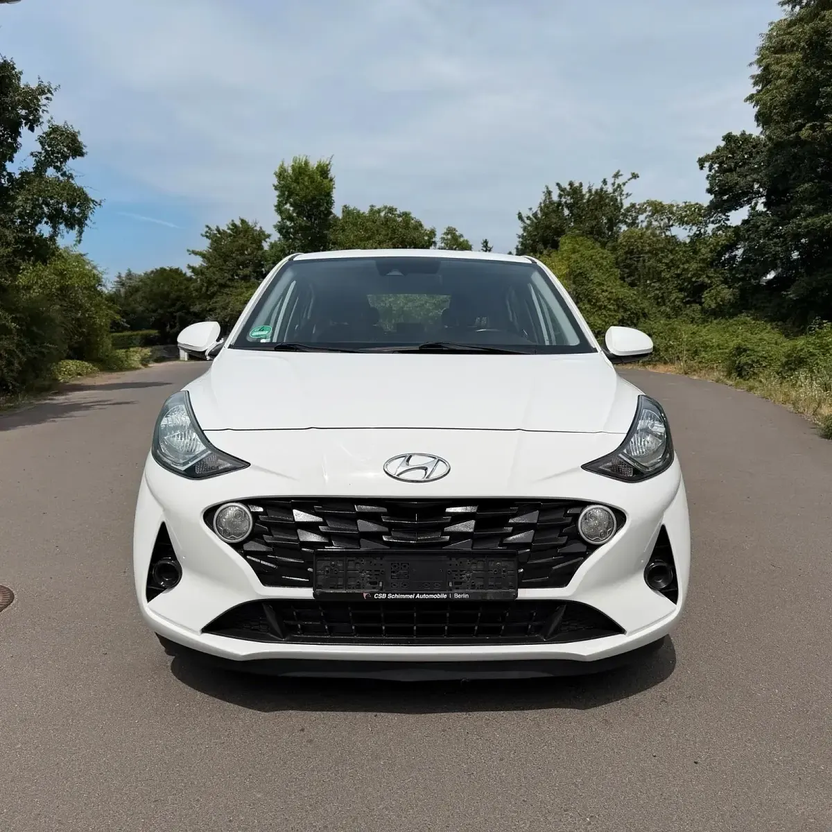 Gebraucht Hyundai i10 67 PS (49 kW) 2020 Weiß Kleinwagen