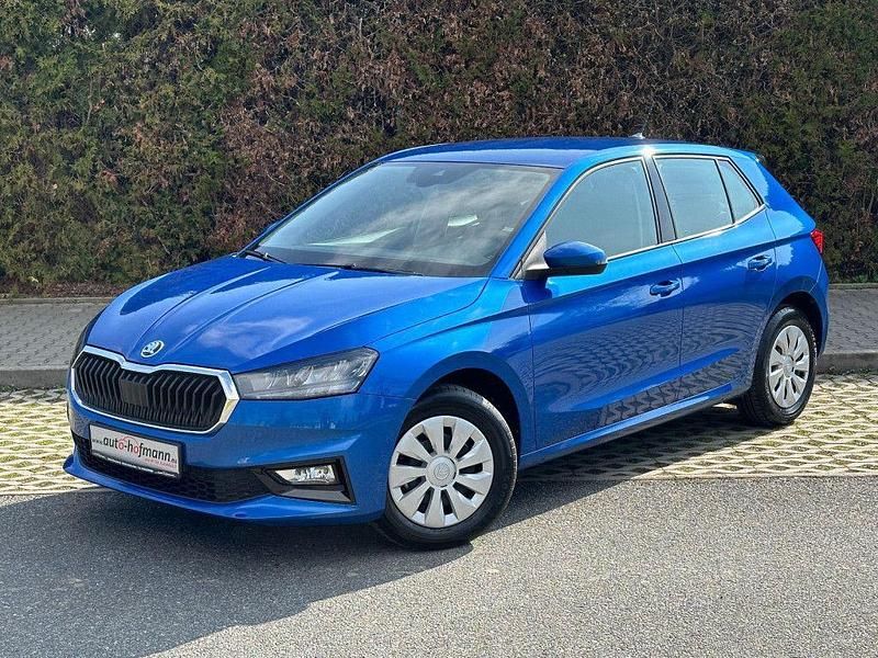 Neu Skoda Fabia Selection 95 PS (69 kW) 2025 Blau Limousine