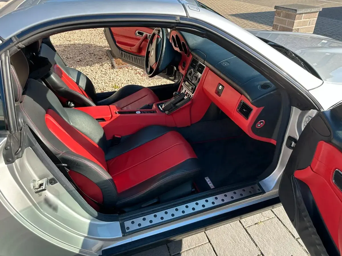 Gebraucht Mercedes SLK230 193 PS (141 kW) 1997 Silber Cabrio