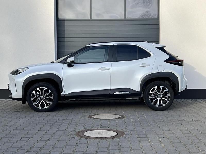 Neu Toyota Yaris Cross Comfort 131 PS (96 kW) 2025 SUV